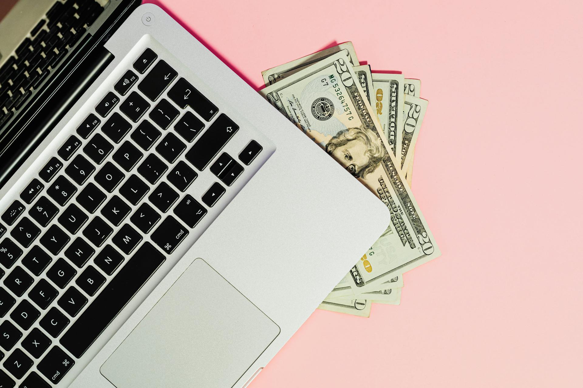 How to create a profitable business with little money