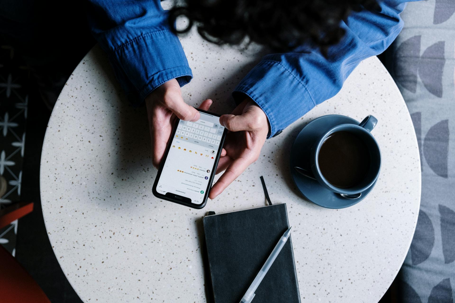 How to boost sales via SMS and WhatsApp