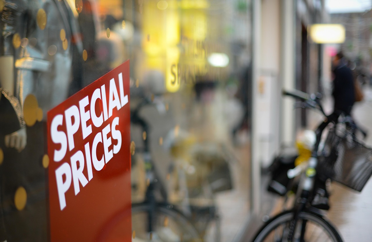 How can I run effective promotions if I sell online?