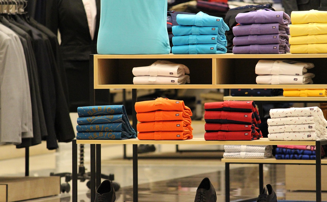 What is weight or GSM and why should you take it into account if you sell clothing?